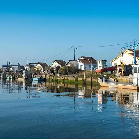 Charming Apt 20m From Beach In Apartment *